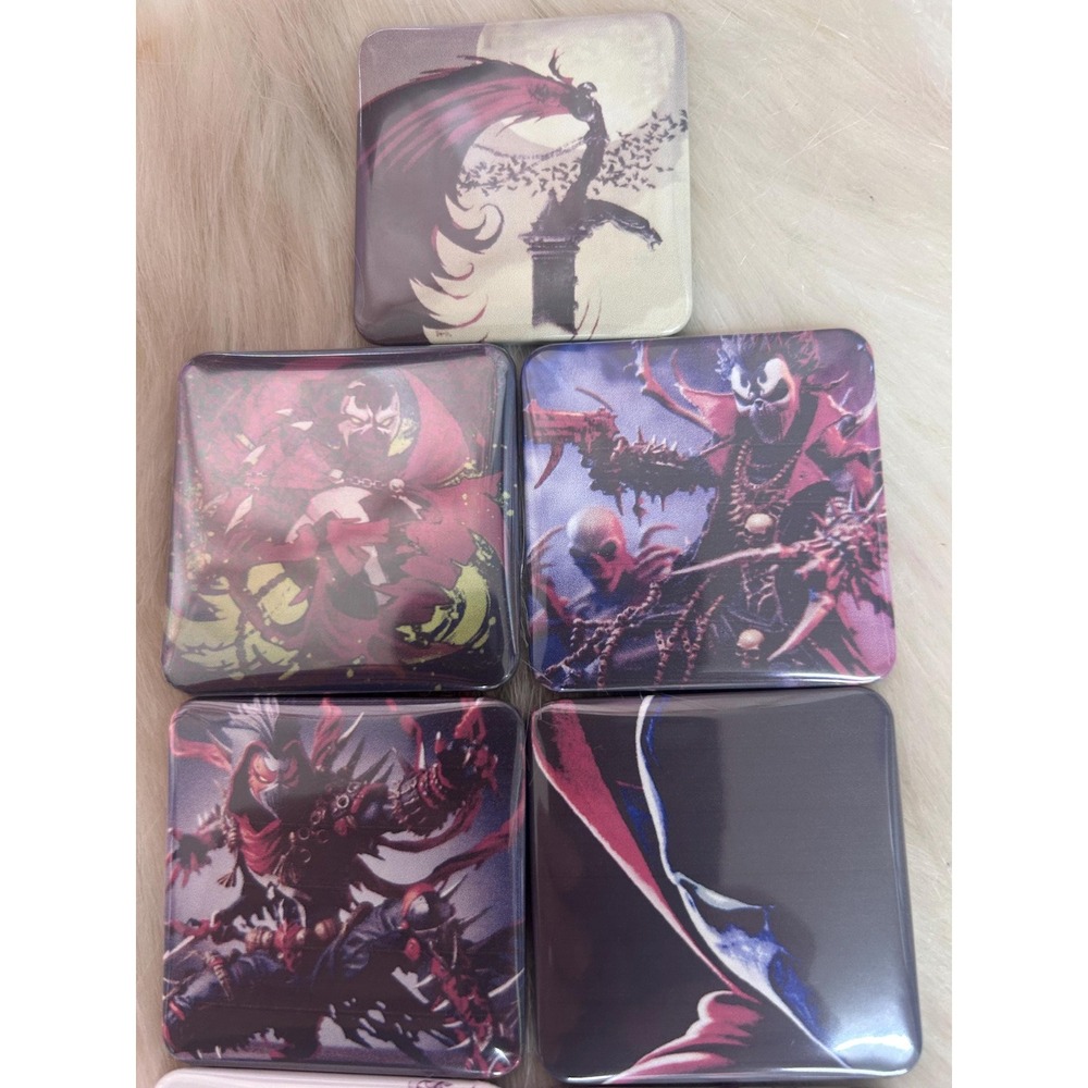 Lot of 9 custom‎ buttons / pins 2x2 spawn